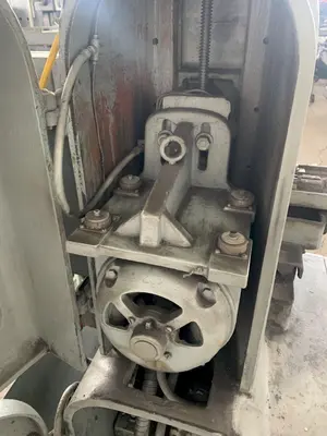 6" X 18" GALLMEYER & LIVINGSTON HORIZONTAL SURFACE GRINDER. STOCK # 0678324