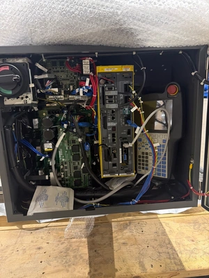USED 2019 FANUC R-2000iC/165F + R-30iB PLUS
