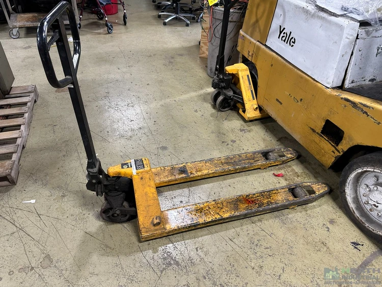 Used _UNKNOWN_ PALLET JACK 5500LB CAPACITY Pallet Jacks Illinois US | Heath Industrial Auction Services #1549839