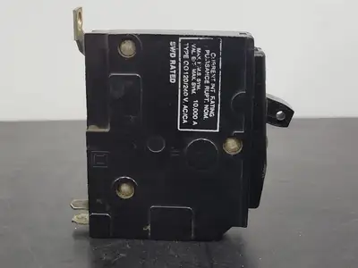 USED SQUARE D QO120