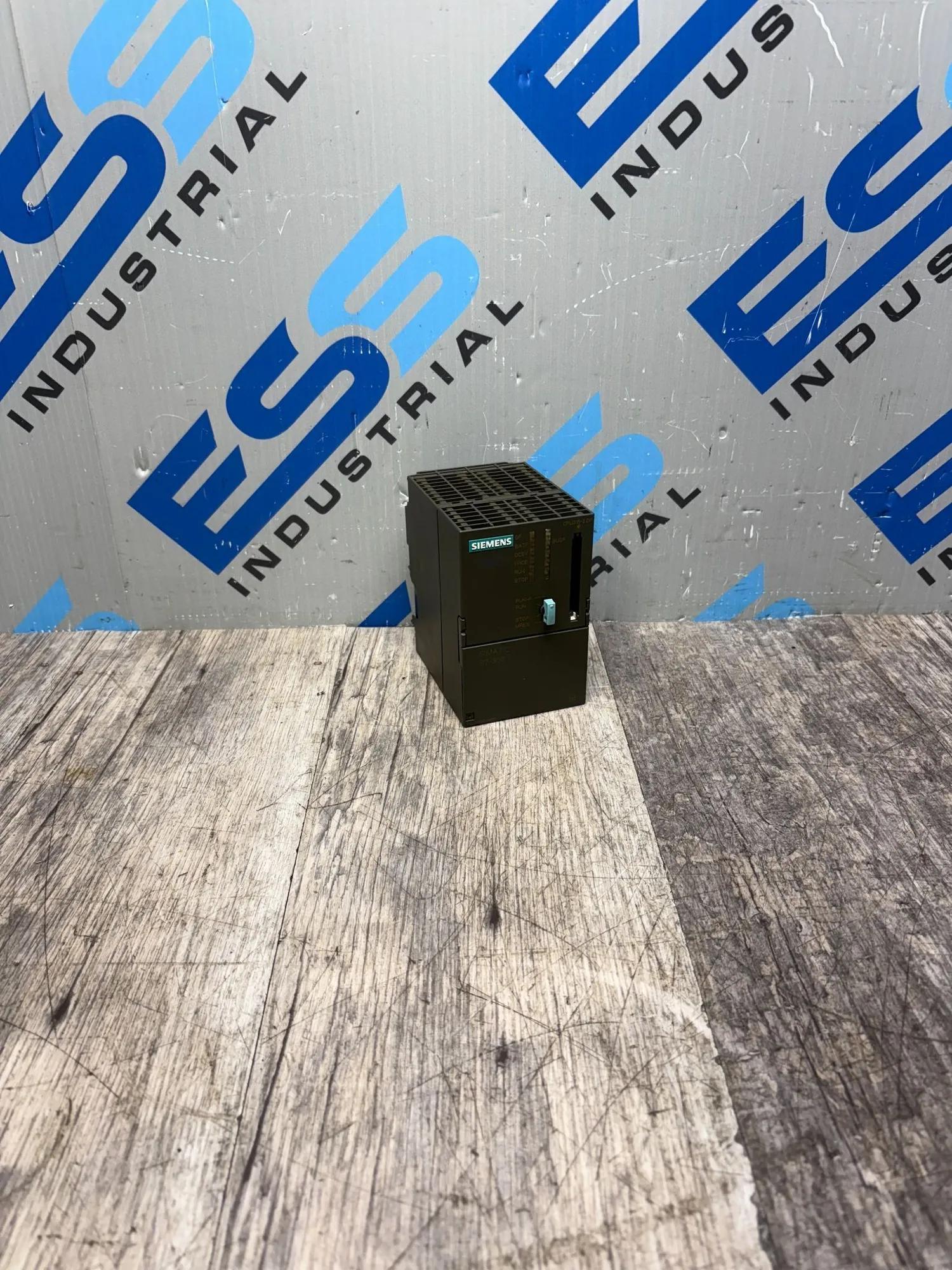 USED SIEMENS 6ES7 315-2AF03-0AB0