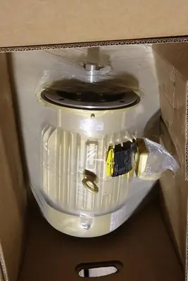 ABB CEM3661T-5 MOTOR THREE PHASE TOTALLY ENCLOSED C-FACE FOOT MOUNTED #SGF60