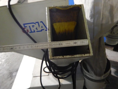 USED TRIA PLASTIC BREAKER 400 X 150