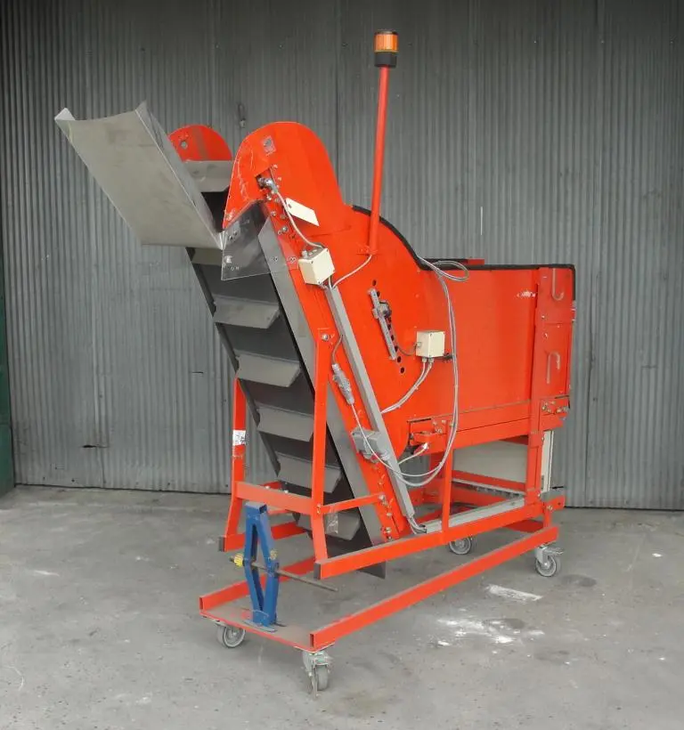 SPC5062  Conveyor inclined belt conveyor CS, 12"wide x 60" long, 50" to 55" discharge height