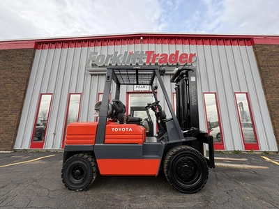 USED TOYOTA 02-5FG30