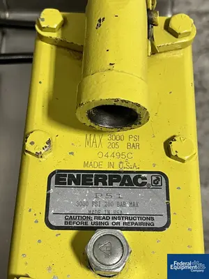 USED Freund Freund TF-111N1 Roller Compactor