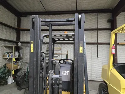Used _UNKNOWN_ _UNKNOWN_ 3-Wheel Sit down Electric Counterbalance Forklifts Texas US | IRS Auction #1326025