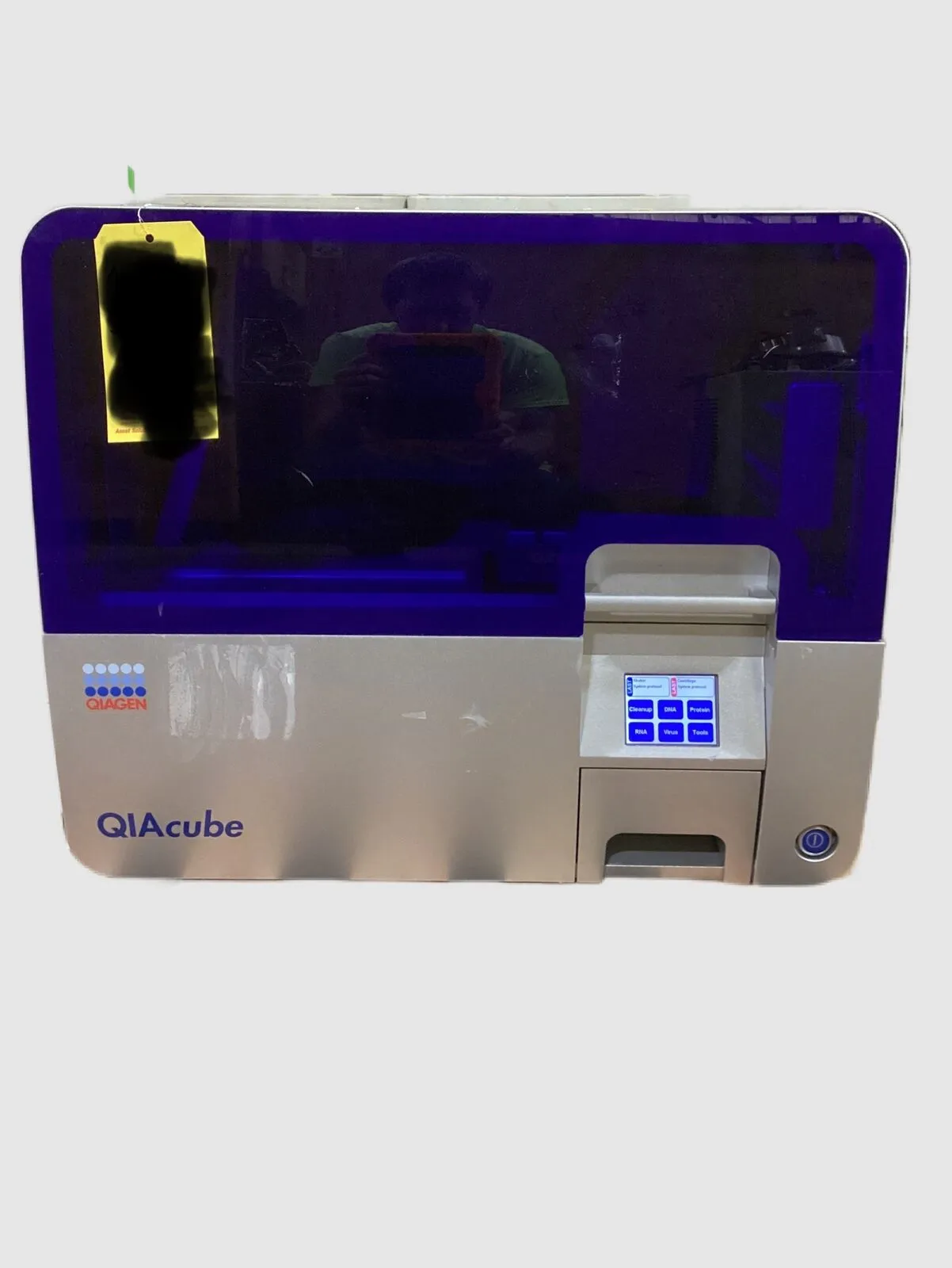 QIAGEN QIAcube Automated Nucleic Acid Purification and Extraction System