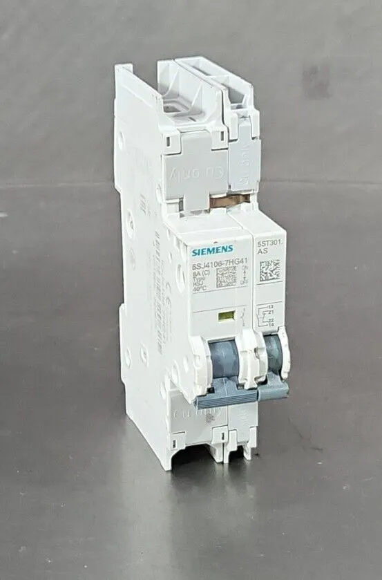 Siemens 5ST3010-0HG Auxiliary Circuit Switch. 4E-17