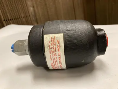 USED ACCUMULATORS INC. N AM-6-250