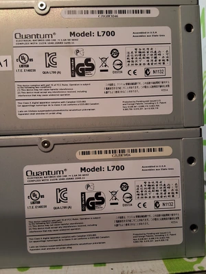 QUANTUM L700 SUPERLOADER 3 TAPE STORAGE AUTOLOADER