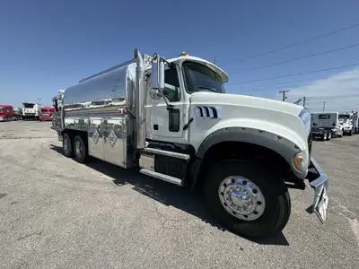 Used 2013 MACK GU713 Fuel & Lube Trucks Texas US | MCO Truck & Equipment #1513765