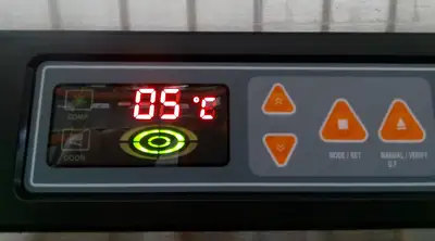 Accucold ARS23ML +4C Laboratory Refrigerator 23Cf 120v FULLY TESTED