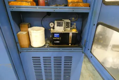 MAZAK AJV32 VERTICAL MACHINING CENTER | Levy Recovery Group (21)