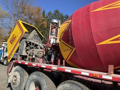 Used 2001 ADVANCE 5 AXLE Concrete Mixer Trucks Michigan US | Miedema Asset Management Group #1579194