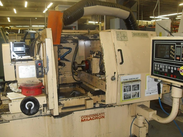 USED 1984 CINCINNATI MILACRON