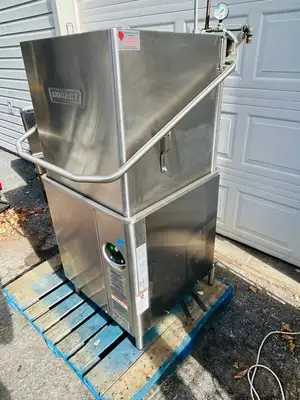 Hobart AM15 Door Type Commercial Dishwasher Fully Refurbished Tested & Working