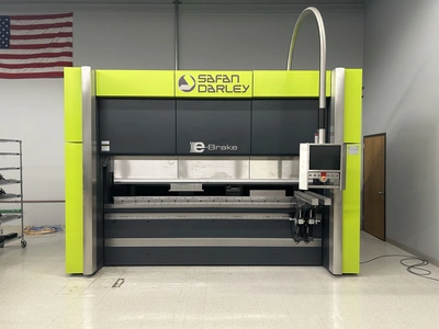 2013 SAFAN DARLEY E-BRAKE 150-3100 Press Brakes | Tight Tolerance Machinery (1)