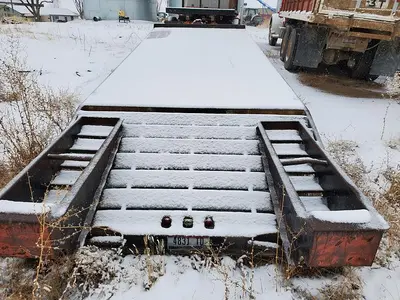 25' Tag Equipment Trailer