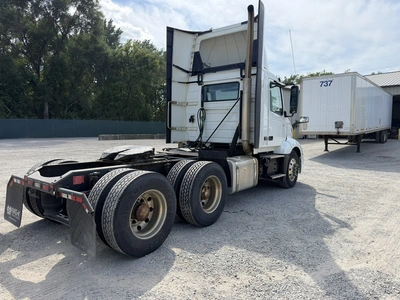 Used 2020 VOLVO VNL Conventional trucks Indiana US | Miedema Asset Management Group #1414624