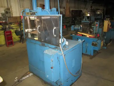 USED MODERN 200 TON