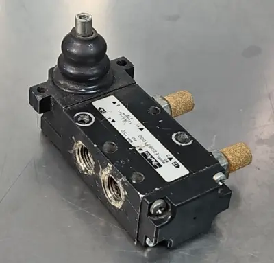 Parker E20831000 Manual Air Control 150 PSI Loc5B15
