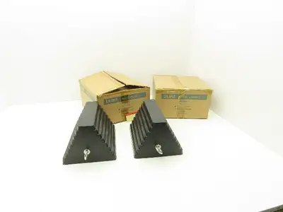Uline H-517 Wheel Chocks Black Rubber 9-3/4x8x6" Truck Loading Dock Lot of 4