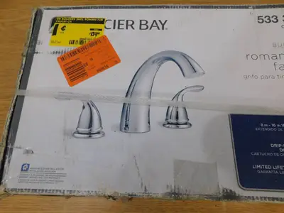 GLACIER BAY Builders 461-5001 Roman Tub Faucet with 2-Handle Deck-Mount in Chrom