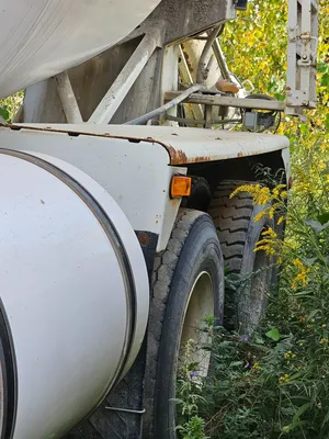 2005 STERLING Mixer Commercial trucks | Iron Listing (10)