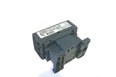 NEW TELEMECANIQUE LC1D32G7 CONTACTOR
