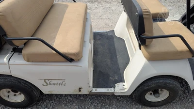 USED E-Z-GO SHUTTLE 956E