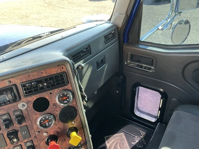 Used 2000 INTERNATIONAL 9900IX Conventional trucks Michigan US | Miedema Asset Management Group #1357798