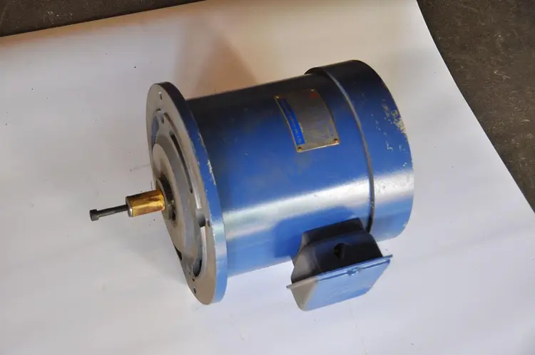 Used ZM JINSHIN MOTOR 3,7 KW Parts | Apt International N.V #364486