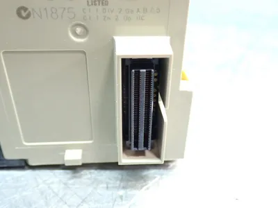 USED OMRON CJ1WOD211