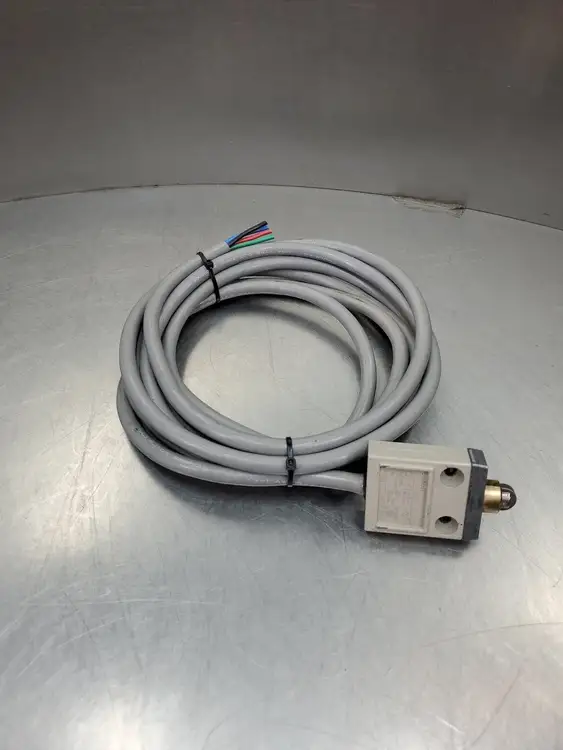 Used Omron D4C-1602 Limit Switch, 2A, 250VAC Relays & Switches | Palmetto Automation #1155992