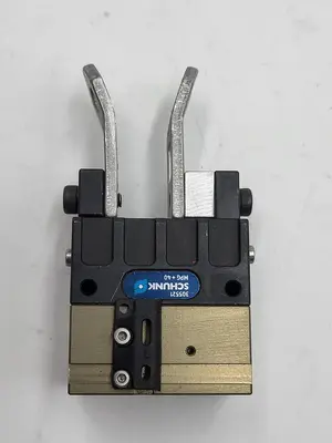 Used SCHUNK _UNKNOWN_ Robot Parts Michigan US | ND Industrial Surplus #1276996