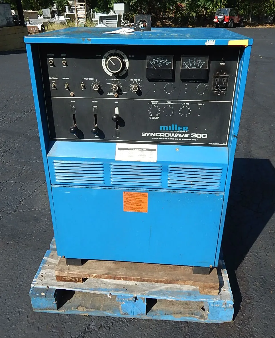 USED MILLER WELDING SYNCHRO WAVE 300
