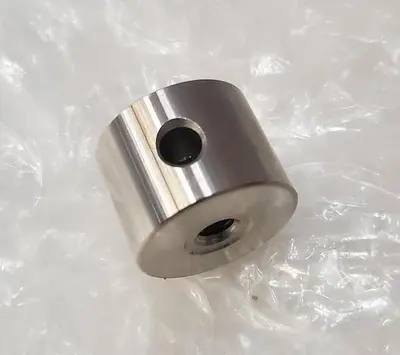 NEW THORLABS RS075