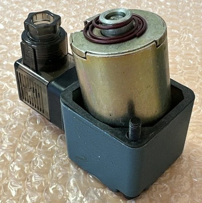 (2) PREOWNED- MAC Solenoid Valves 24VDC 6.0Watts || FAST SHIPPED 🇺🇸 WARRANTY