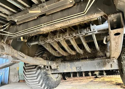 Used 2018 MASSEY FERGUSON 2270 HESSTON Square Balers Utah US | Proxy Equipment #1385305