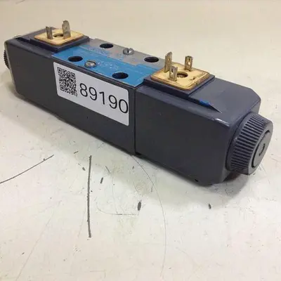 USED VICKERS DG4V-3-6C-M-U-HL7-60