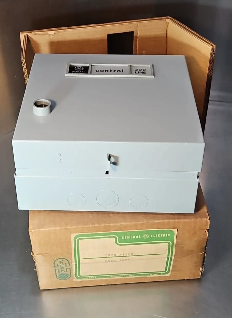 GE CR209X190B ENCLOSURE. Loc4F30