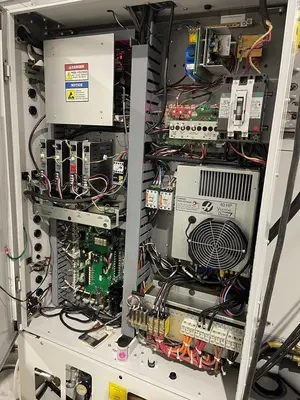 USED 2006 HAAS VM-2