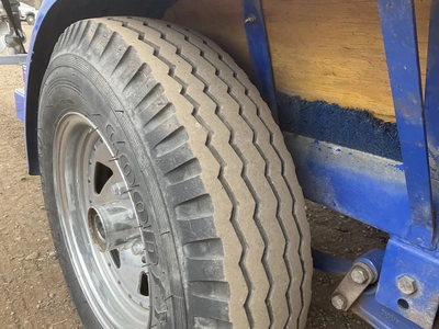 USED 2004 PRO-LINE 22 WALK