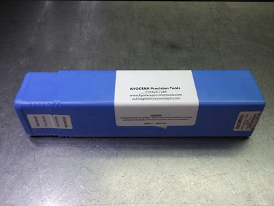 Kyocera 63/64"-1.0039" Coolant Thru 5xD Drill 1" Shank SF1000DRA250M5 (LOC1701)
