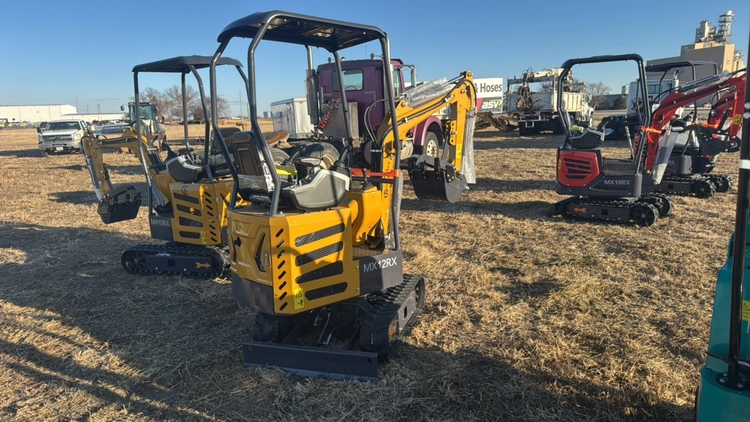 Used _UNKNOWN_ _UNKNOWN_ Landscaping Equipment (Miscellaneous) Nebraska US | K-BID #488934