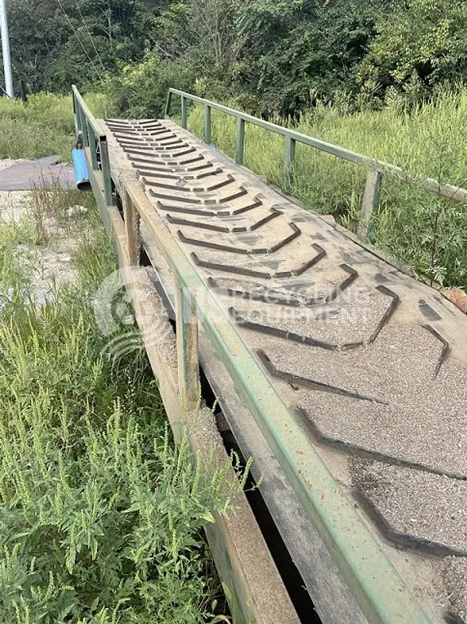 Unknown Manufacturer: Used Z Conveyor