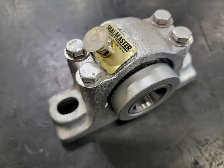 Used SEALMASTER RPB103-C2 CR Bearings British Columbia CA | Lenmark #260360