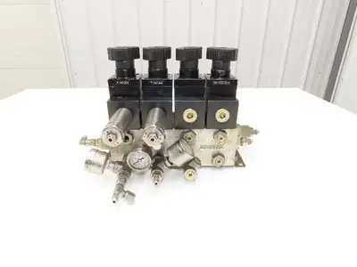 Vektek 0914 3x4 Manual Hydraulic 4-Valve Manifold Assembly Lever/Handle
