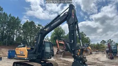 Used 2023 HYUNDAI HX160AL Crawler Excavators North Carolina US | National Equipment Dealers #1422292
